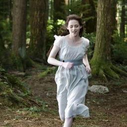 情侣欧美简约复古图片,时光流转的浪漫印记