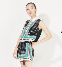 宽松欧美夏装图片女装,欧美宽松夏装，轻松驾驭清凉夏日女装风采